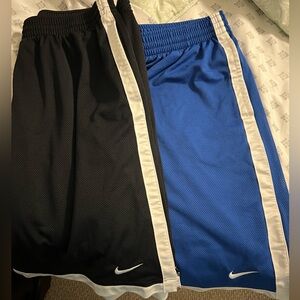 2 pack men’s XXL Nike Basketball shorts